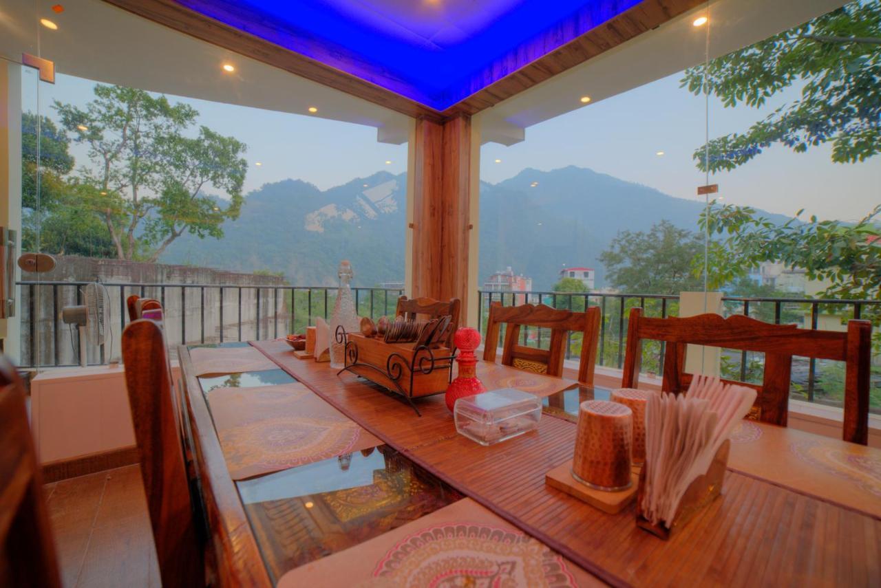 Yogved Hospitality & Resort Rishīkesh 外观 照片
