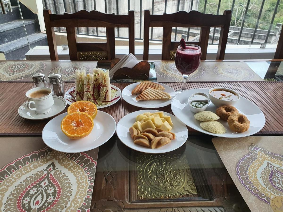 Yogved Hospitality & Resort Rishīkesh 外观 照片