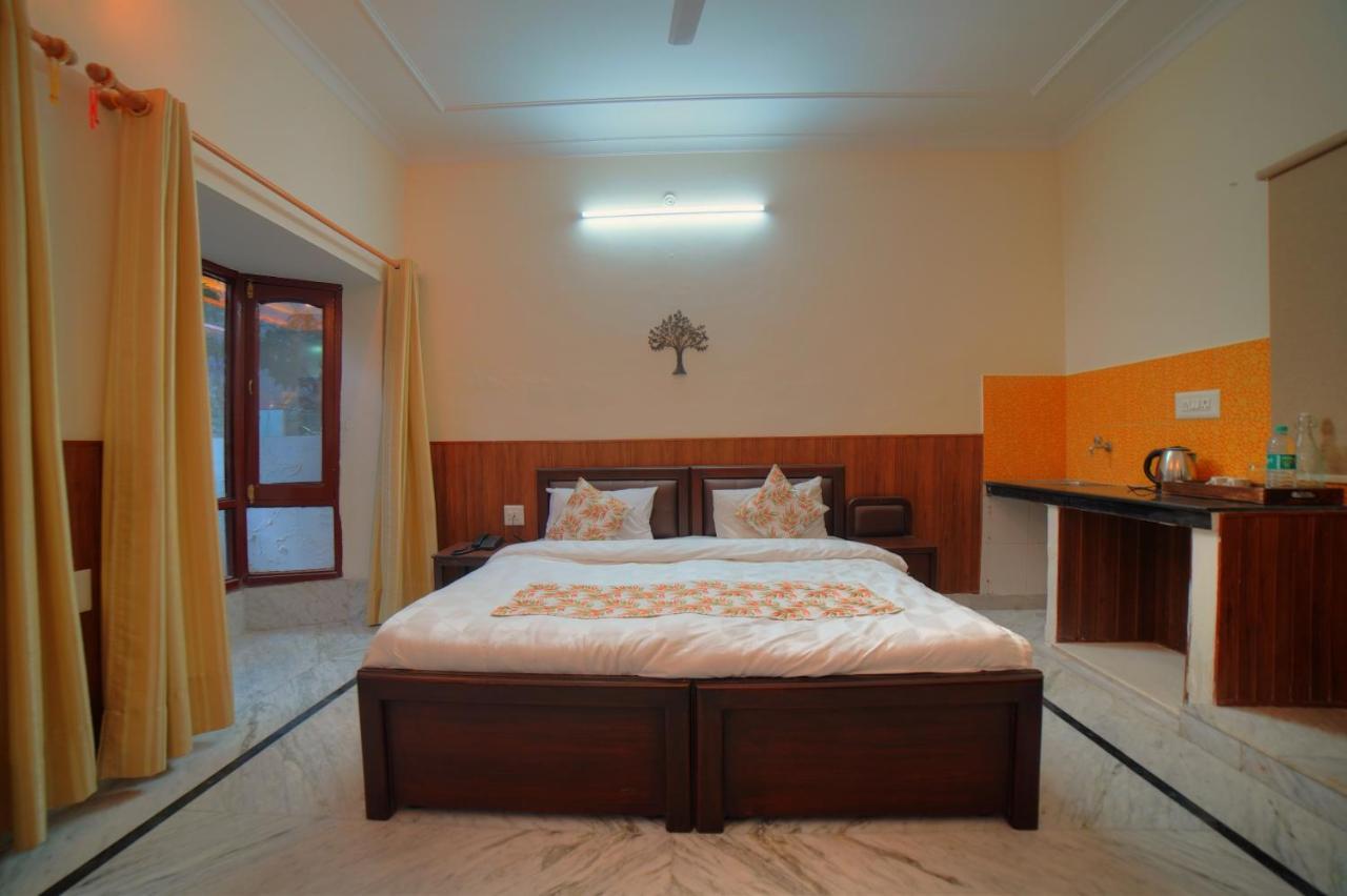 Yogved Hospitality & Resort Rishīkesh 外观 照片