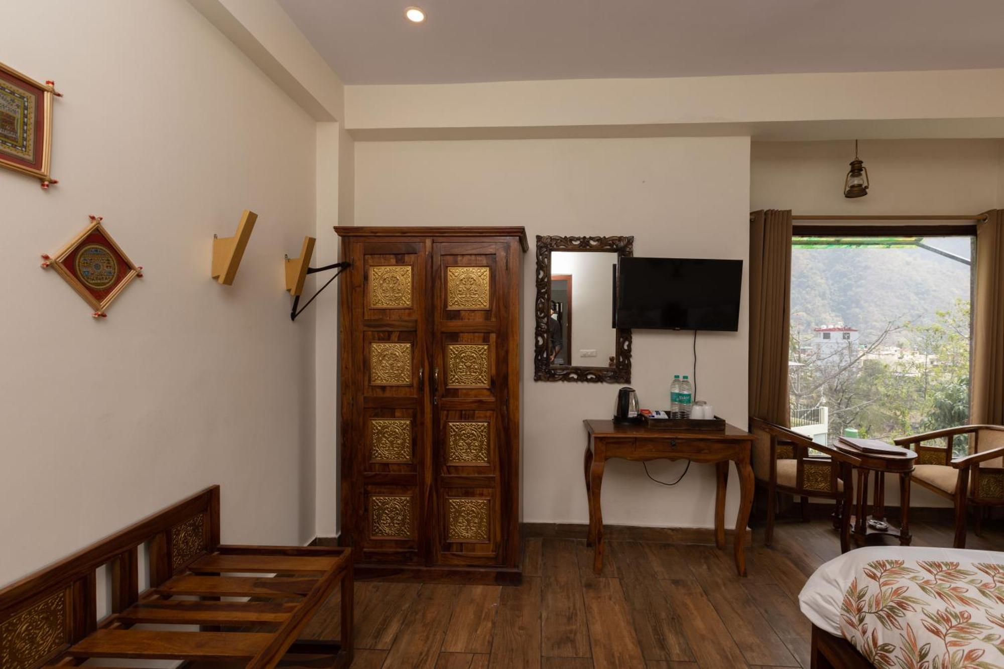 Yogved Hospitality & Resort Rishīkesh 外观 照片