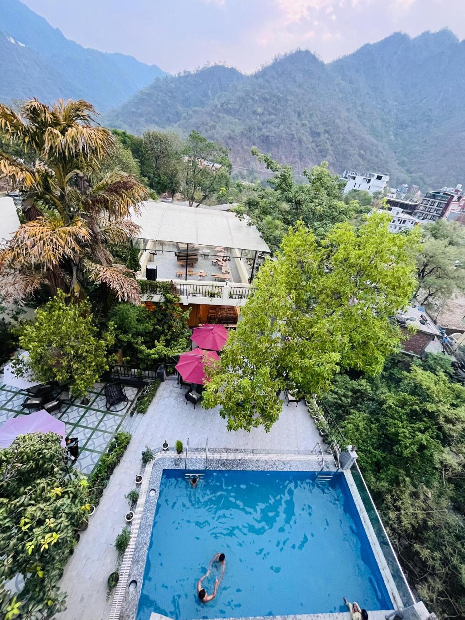 Yogved Hospitality & Resort Rishīkesh 外观 照片