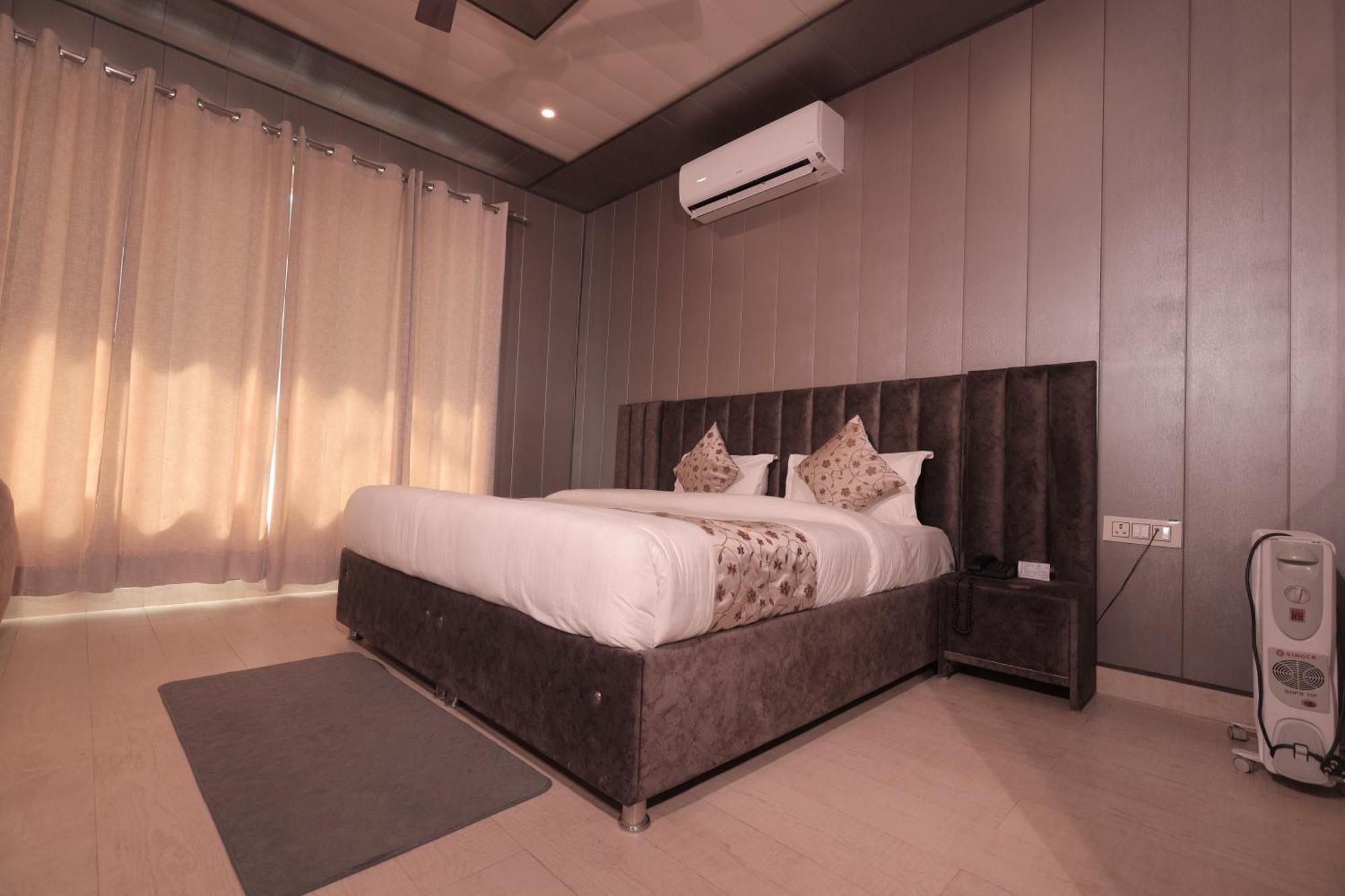Yogved Hospitality & Resort Rishīkesh 外观 照片