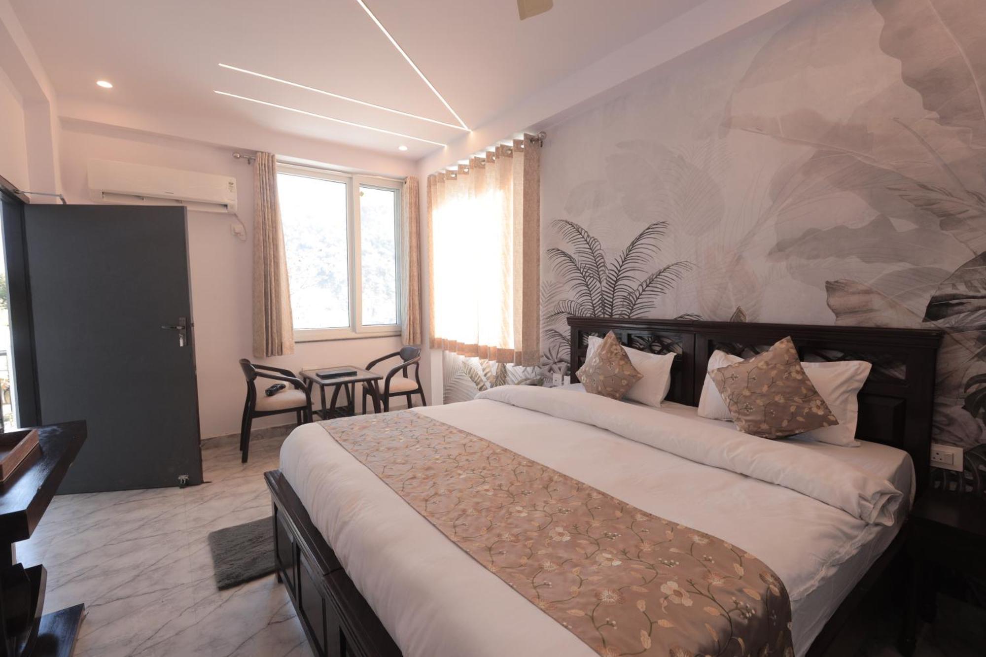 Yogved Hospitality & Resort Rishīkesh 外观 照片