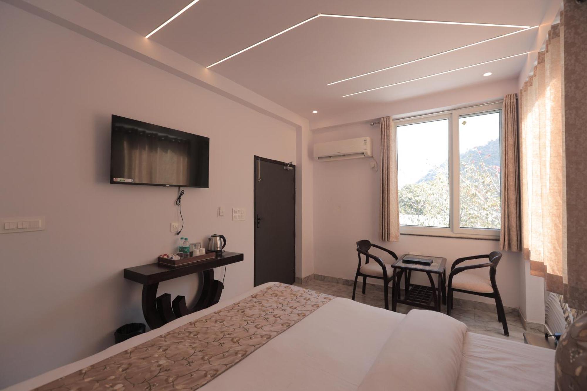 Yogved Hospitality & Resort Rishīkesh 外观 照片
